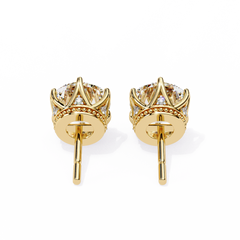 2.61 Carat Classic Six-Prong Crown Round Diamond Stud Earrings (F/G, VS+)