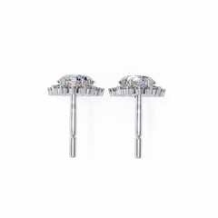 1.37 Carat Diamond Earrings in 10Kt Gold
